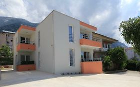 Apartmani Lovre